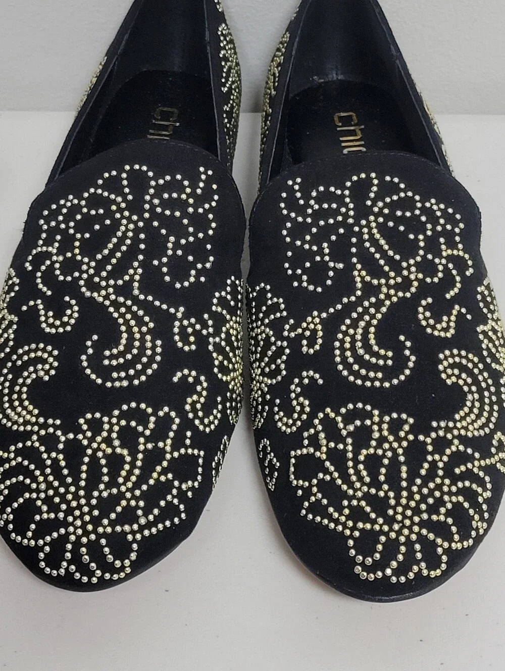 Chicos NWOT Embillished Black Loafers With Gold Beading size 6.5.
